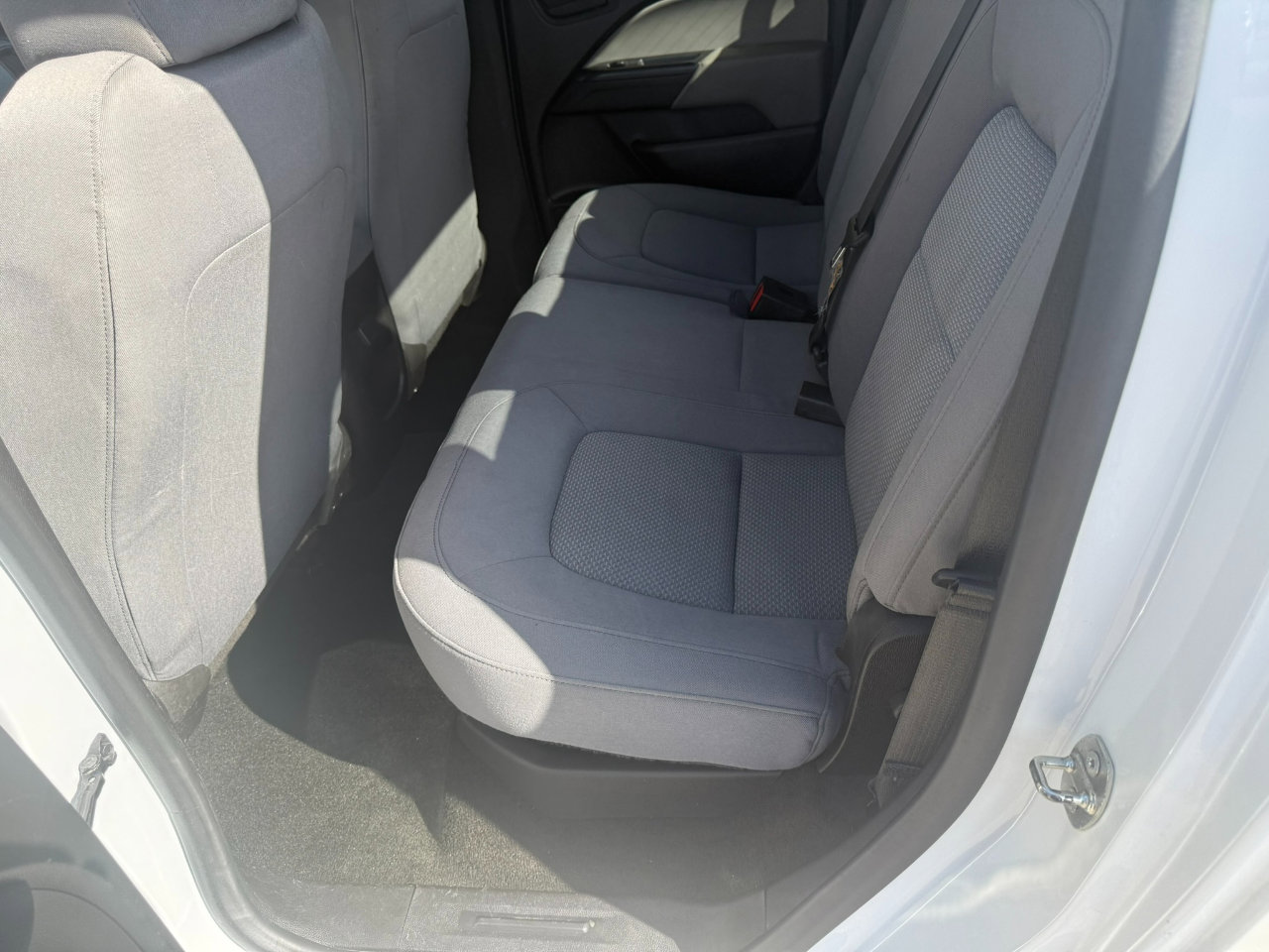 Used 2016 GMC Canyon 2WD Crew Cab w/ Convenience Package image 19