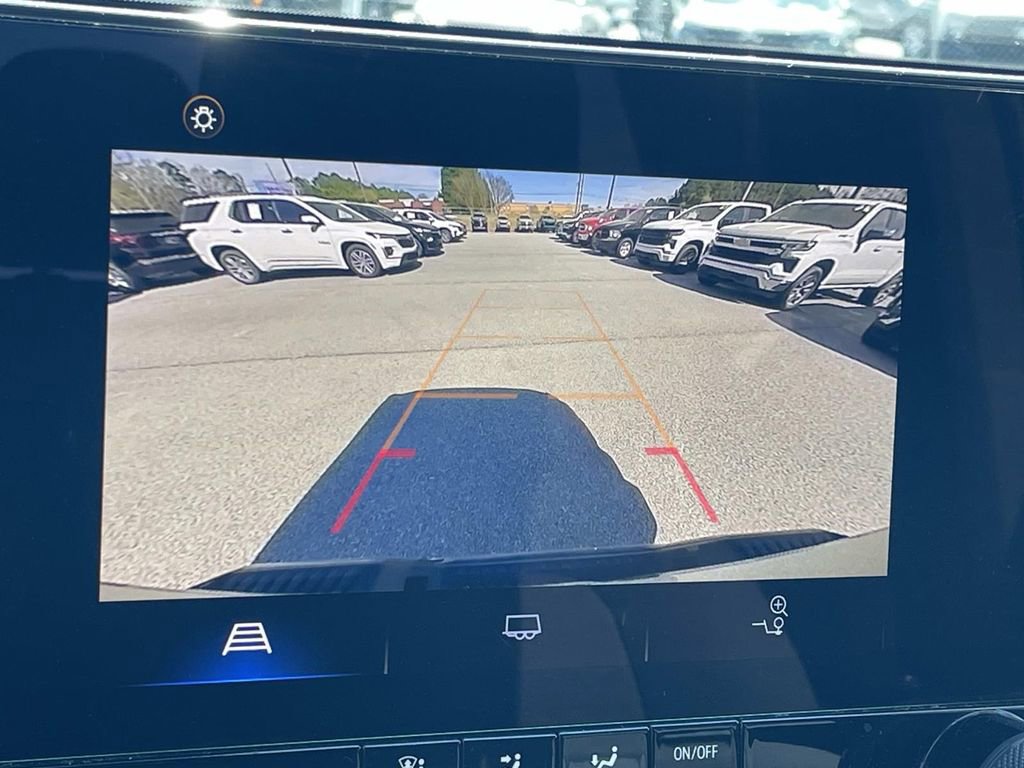 Used 2023 Chevrolet Colorado LT w/ LT Convenience Package RWD image 18