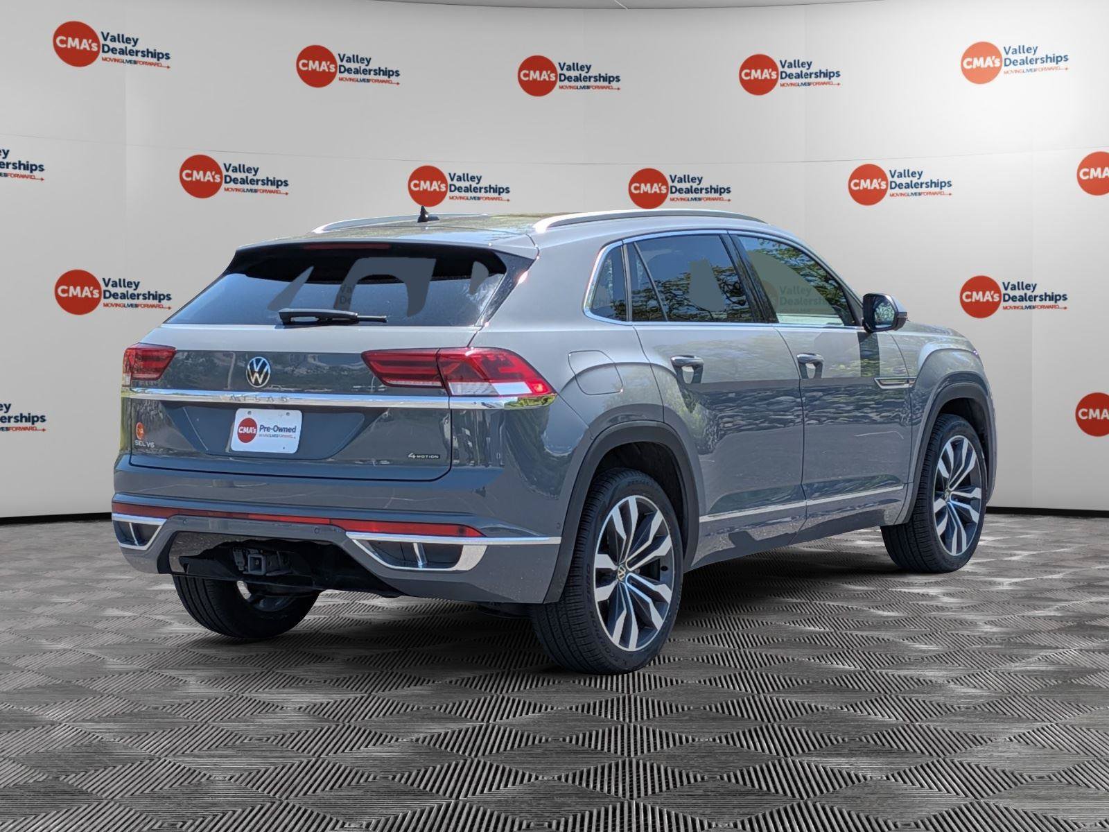 Used 2023 Volkswagen Atlas Cross Sport SEL Premium R-Line AWD/4WD image 5
