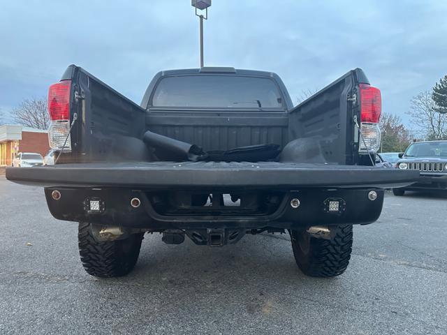 Used 2012 Toyota Tundra 4x4 CrewMax w/ Tow Pkg image 23