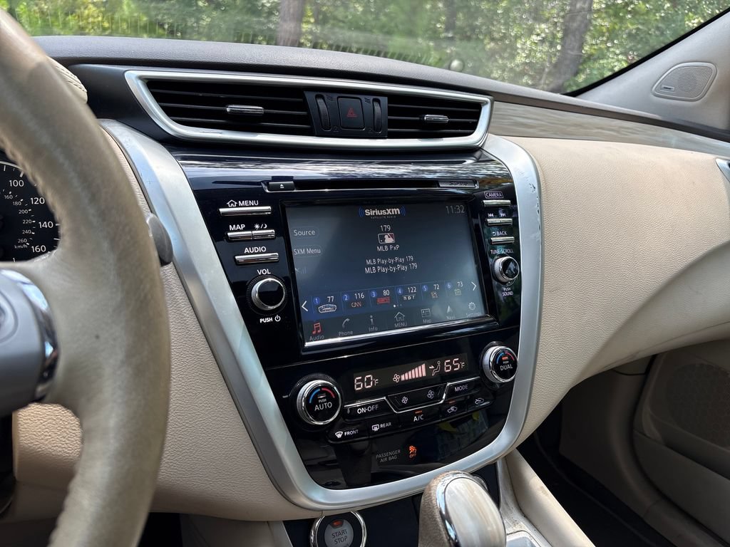 Used 2018 Nissan Murano Platinum w/ Cargo Package FWD image 17