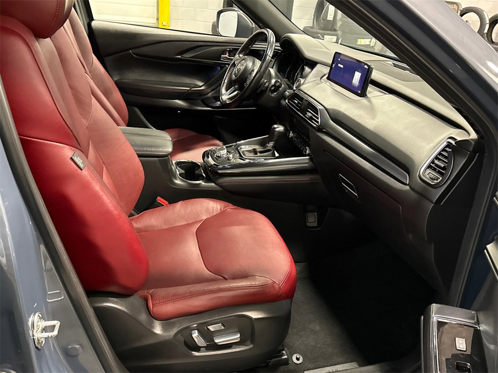 Certified 2023 MAZDA CX-9 Carbon Edition image 17