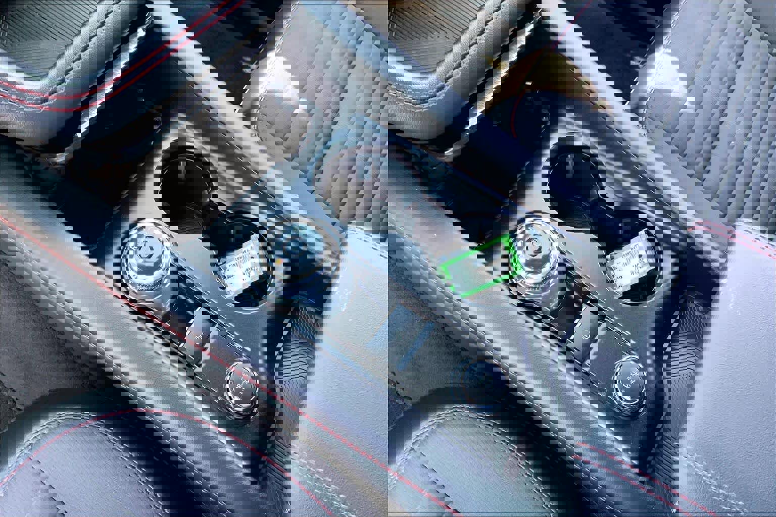 Used 2025 Ford Explorer ST-Line w/ ST-Line Street Pack image 15