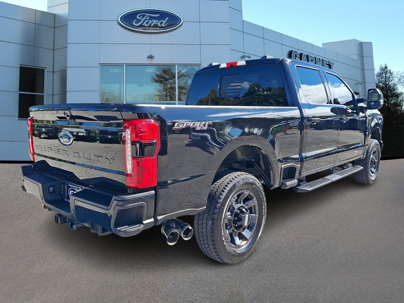 Used 2024 Ford F250 Lariat w/ Lariat Ultimate Package AWD/4WD image 8