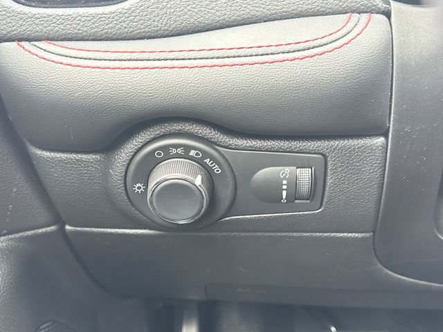 Used 2024 Dodge Durango GT image 33