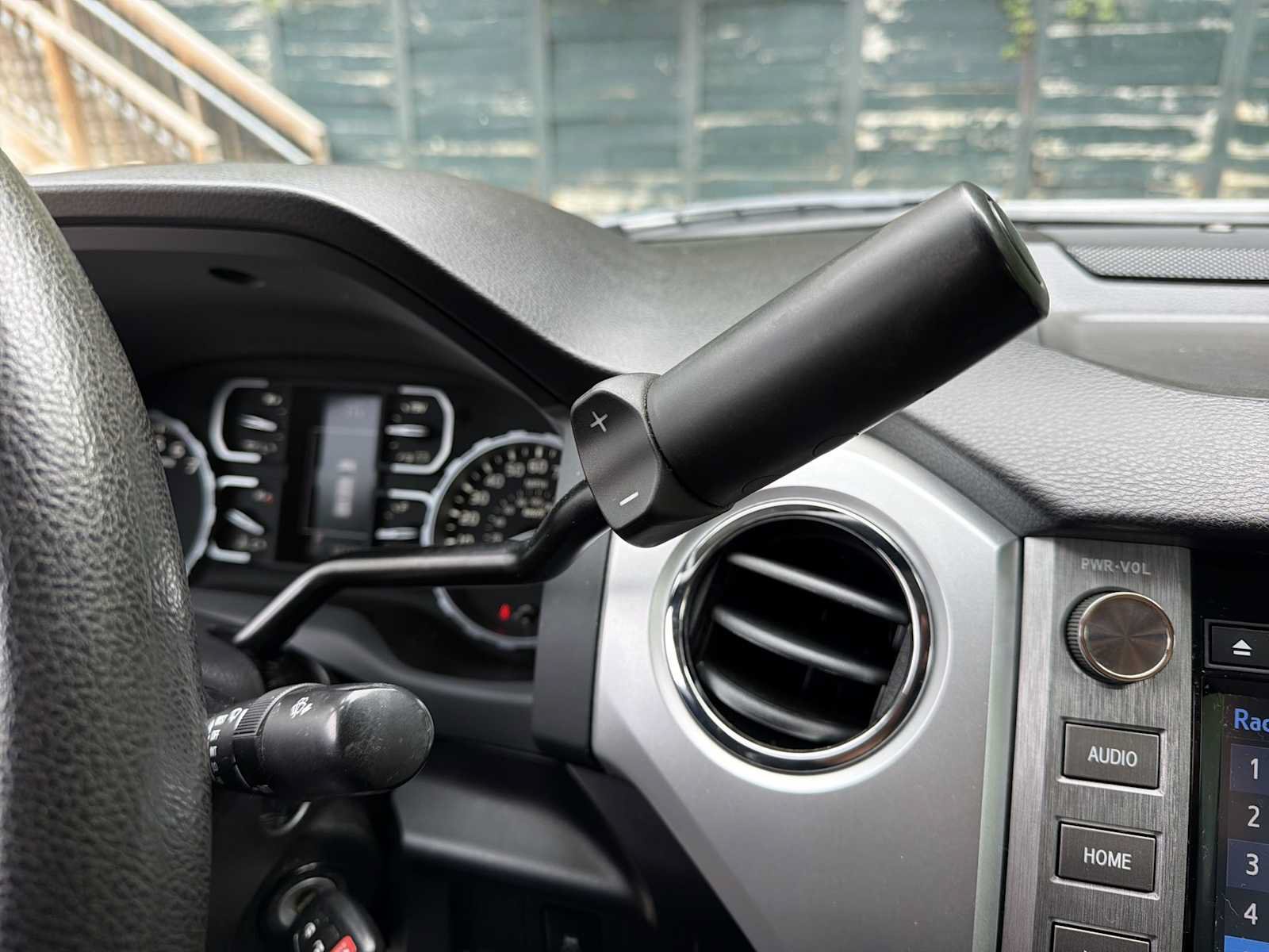 Used 2019 Toyota Tundra SR5 AWD/4WD image 16