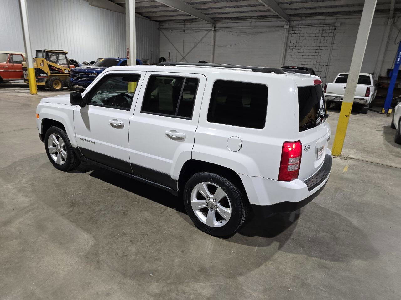 Used 2016 Jeep Patriot Latitude image 7