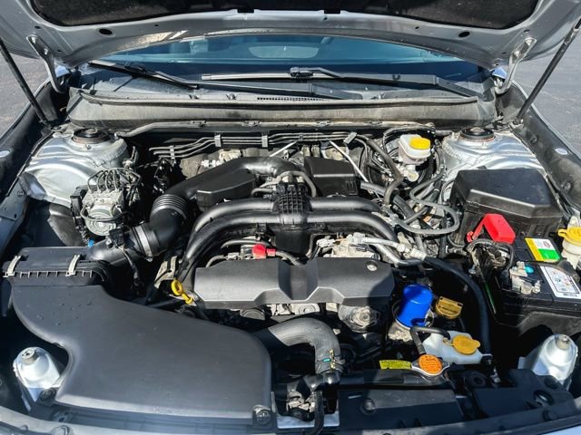 Used 2016 Subaru Outback 2.5i Premium image 12
