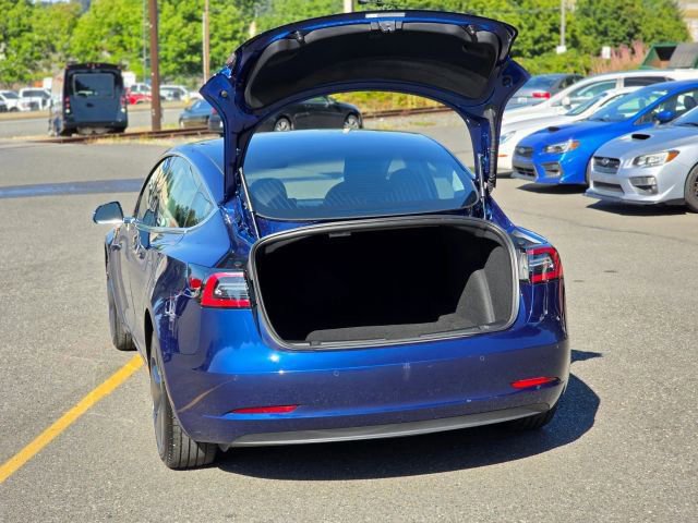 Used 2020 Tesla Model 3 Standard Range Plus image 33