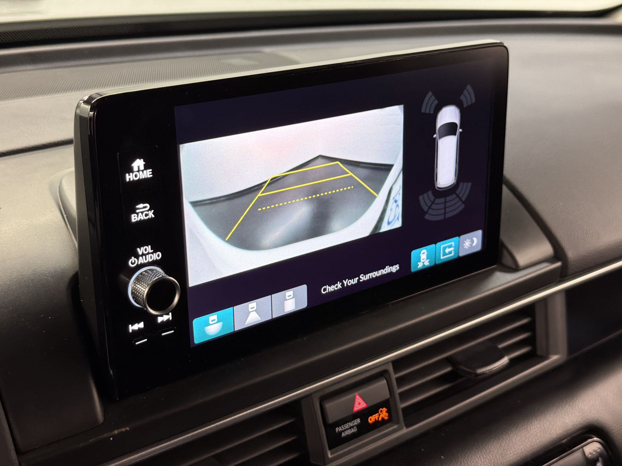 Certified 2025 Honda Pilot Touring image 26