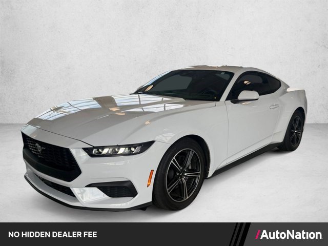Used 2024 Ford Mustang Coupe RWD image 1