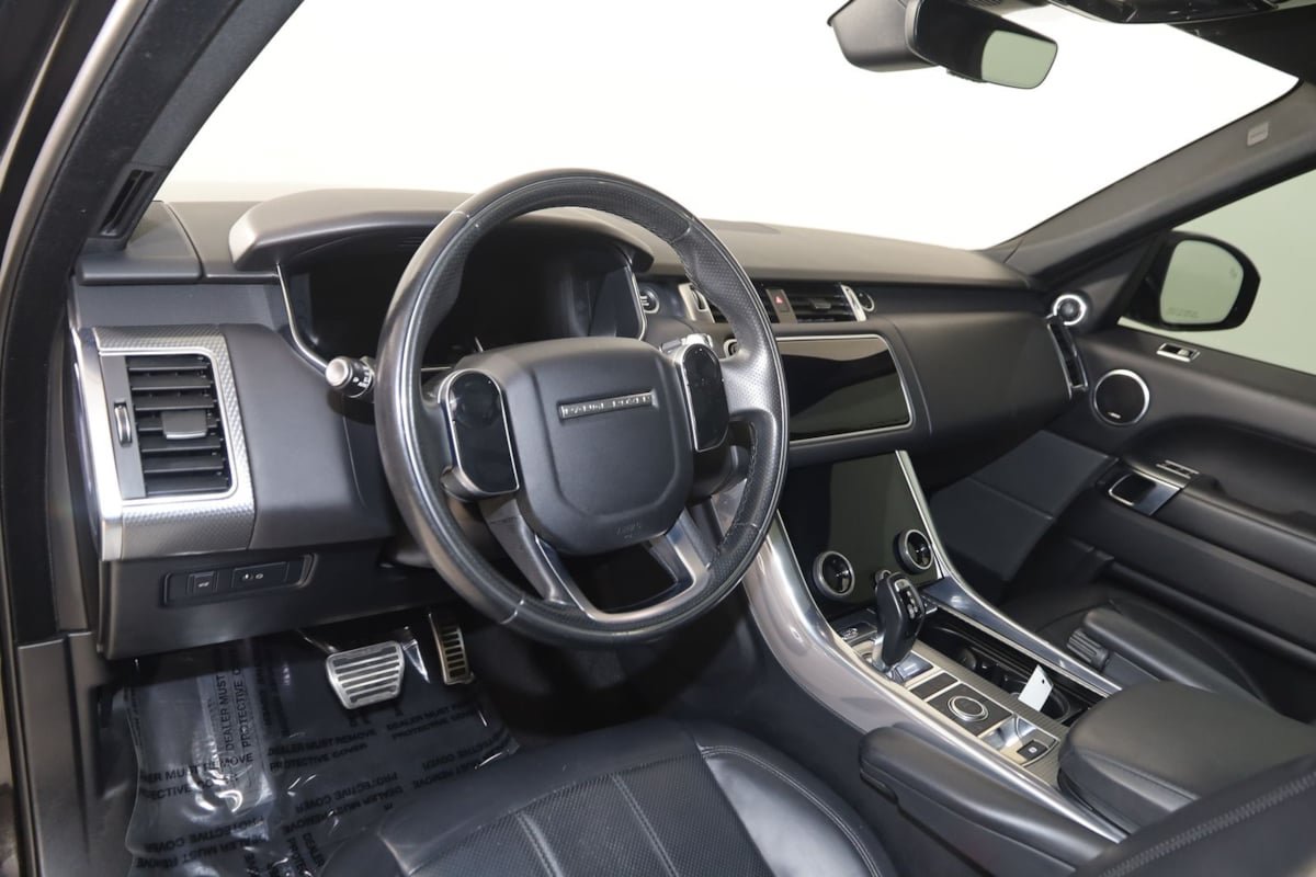Used 2019 Land Rover Range Rover Sport Supercharged AWD/4WD image 28