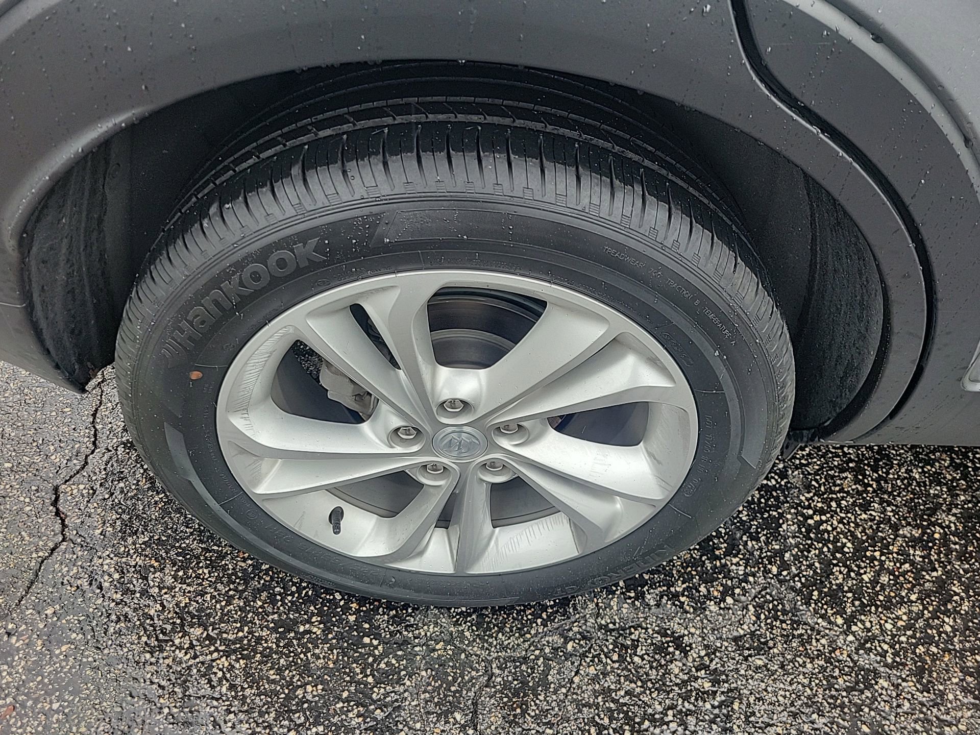 Used 2023 Buick Encore GX Preferred image 11