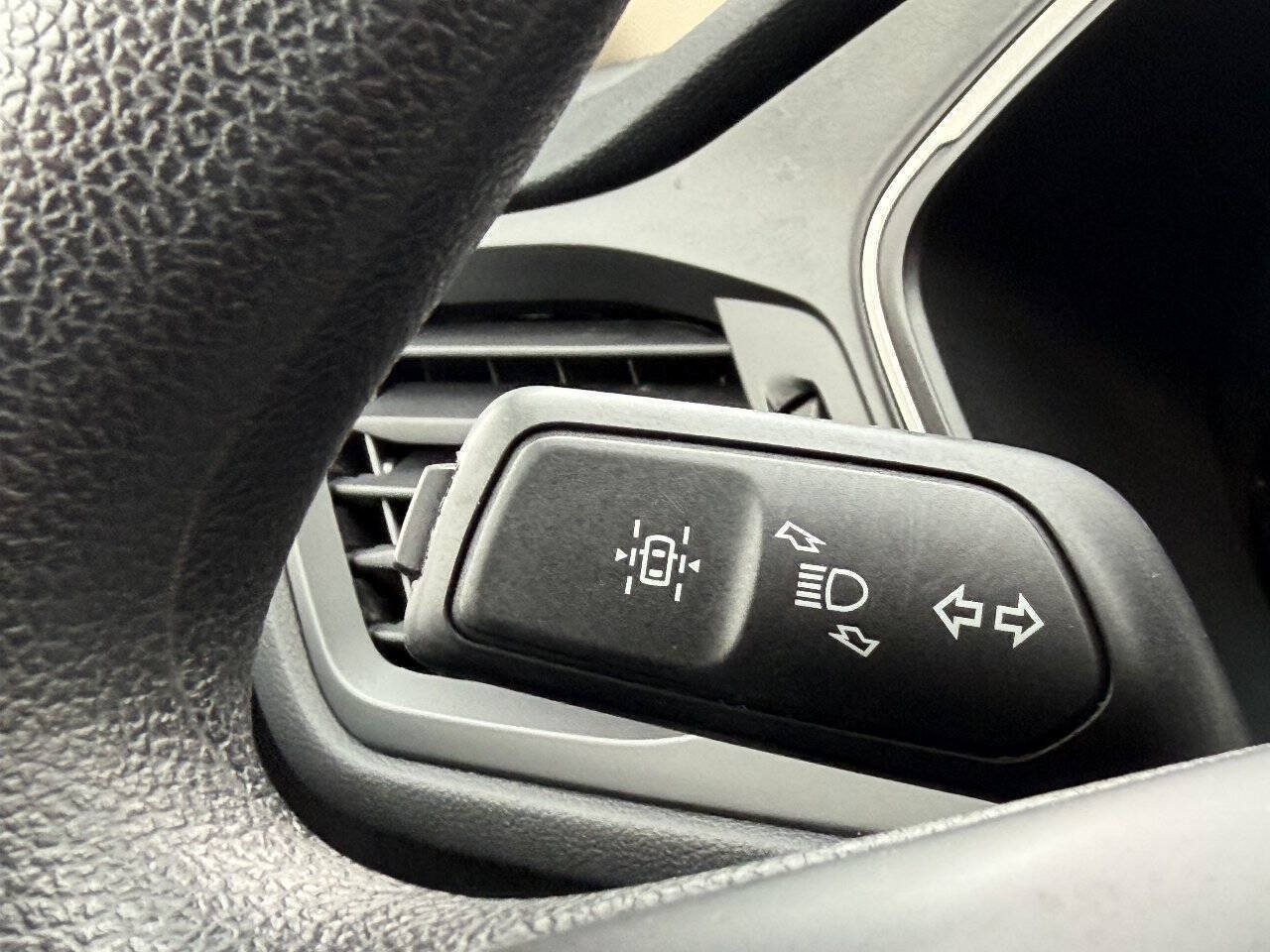 Used 2020 Ford Escape SE AWD/4WD image 23