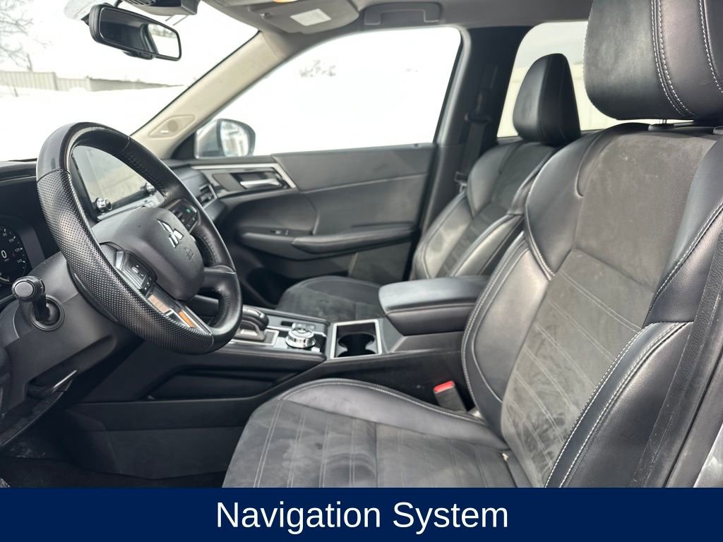 Used 2024 Mitsubishi Outlander SE image 7