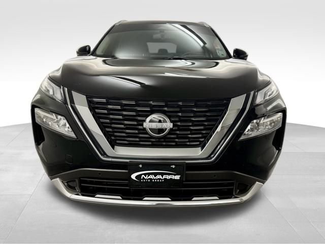 Used 2023 Nissan Rogue Platinum w/ Platinum Premium Package image 3