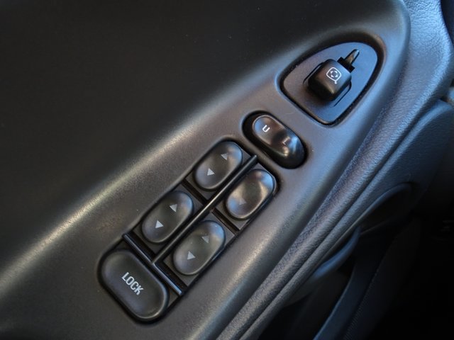 Used 2001 Ford Mustang GT Premium RWD image 24