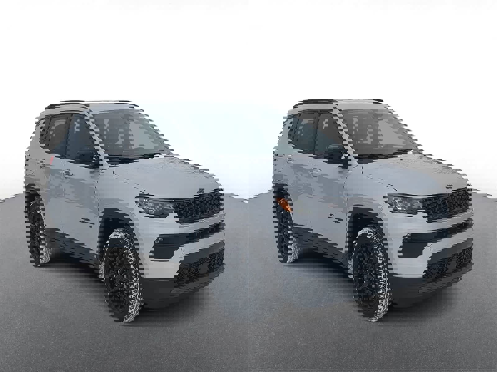 Used 2026 Jeep Compass Latitude w/ Quick Order Package 29K image 2