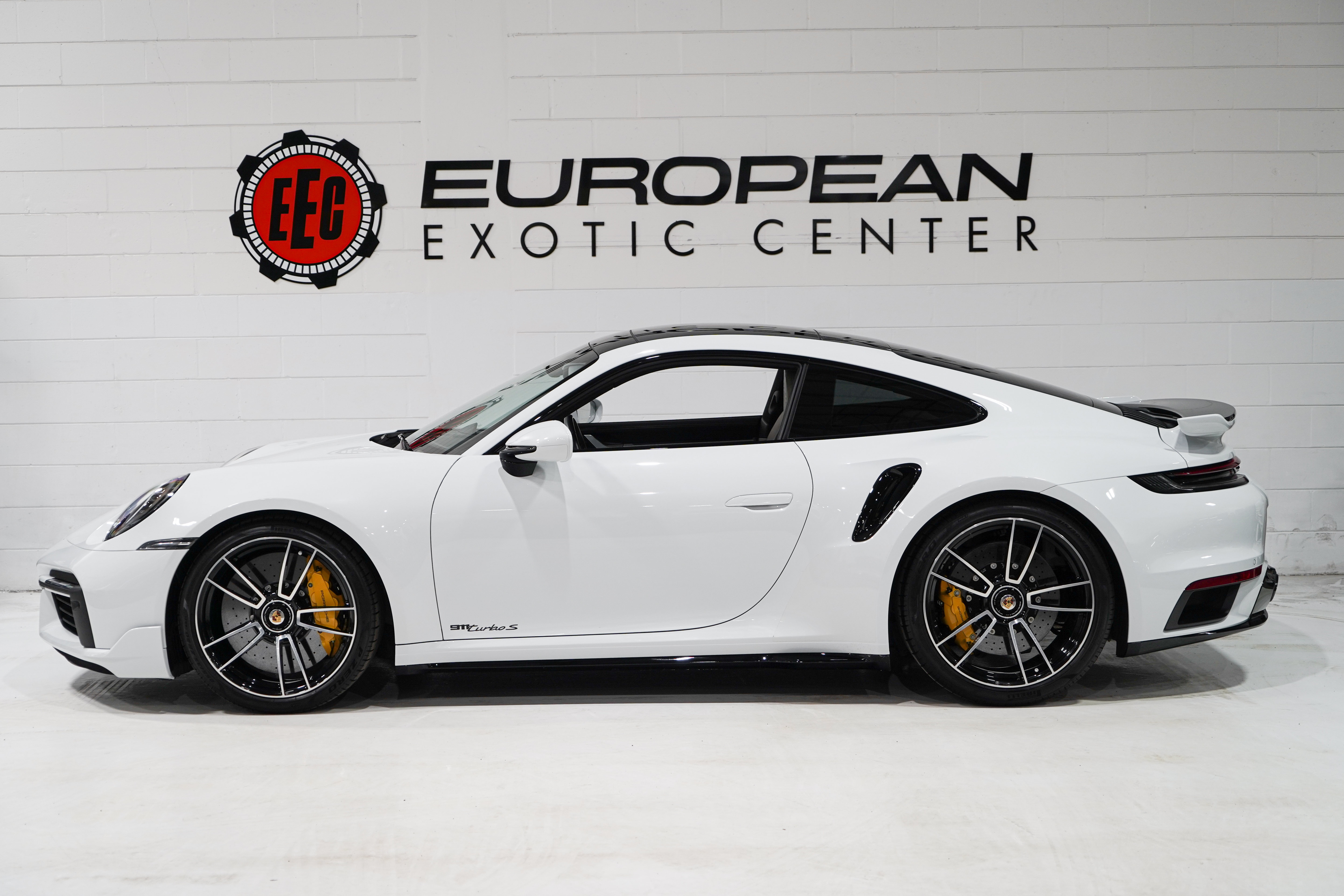 Used 2021 Porsche 911 Turbo S AWD/4WD image 7