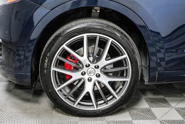 Certified 2022 Maserati Levante GT image 6