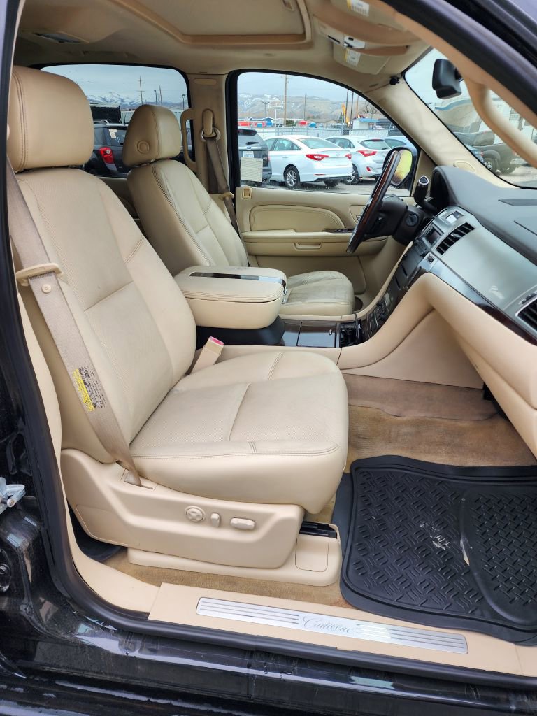 Used 2007 Cadillac Escalade EXT AWD/4WD image 6