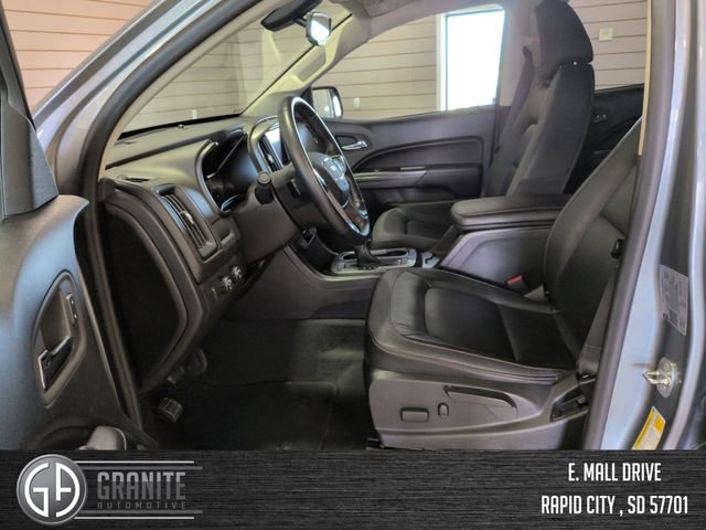 Used 2022 GMC Canyon AT4 w/ Trailering Package image 8