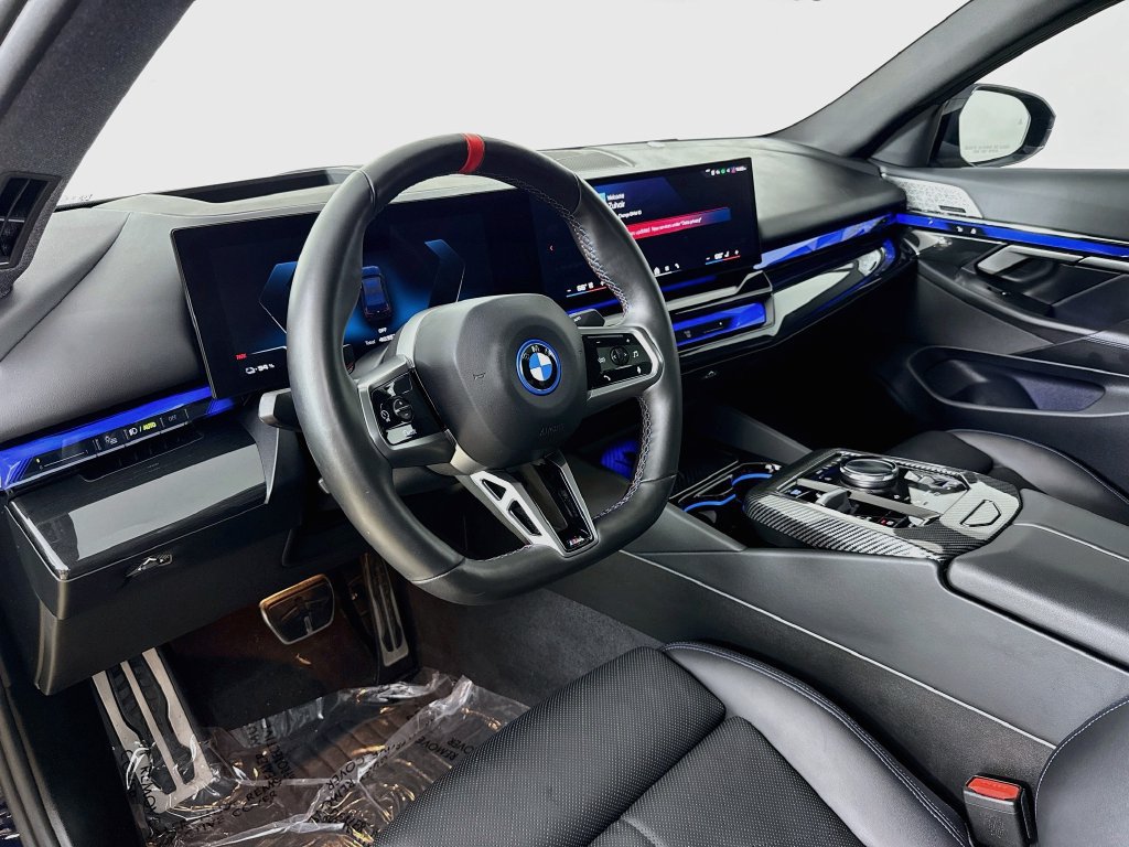 Used 2024 BMW i5 M60 w/ Premium Package AWD/4WD image 9
