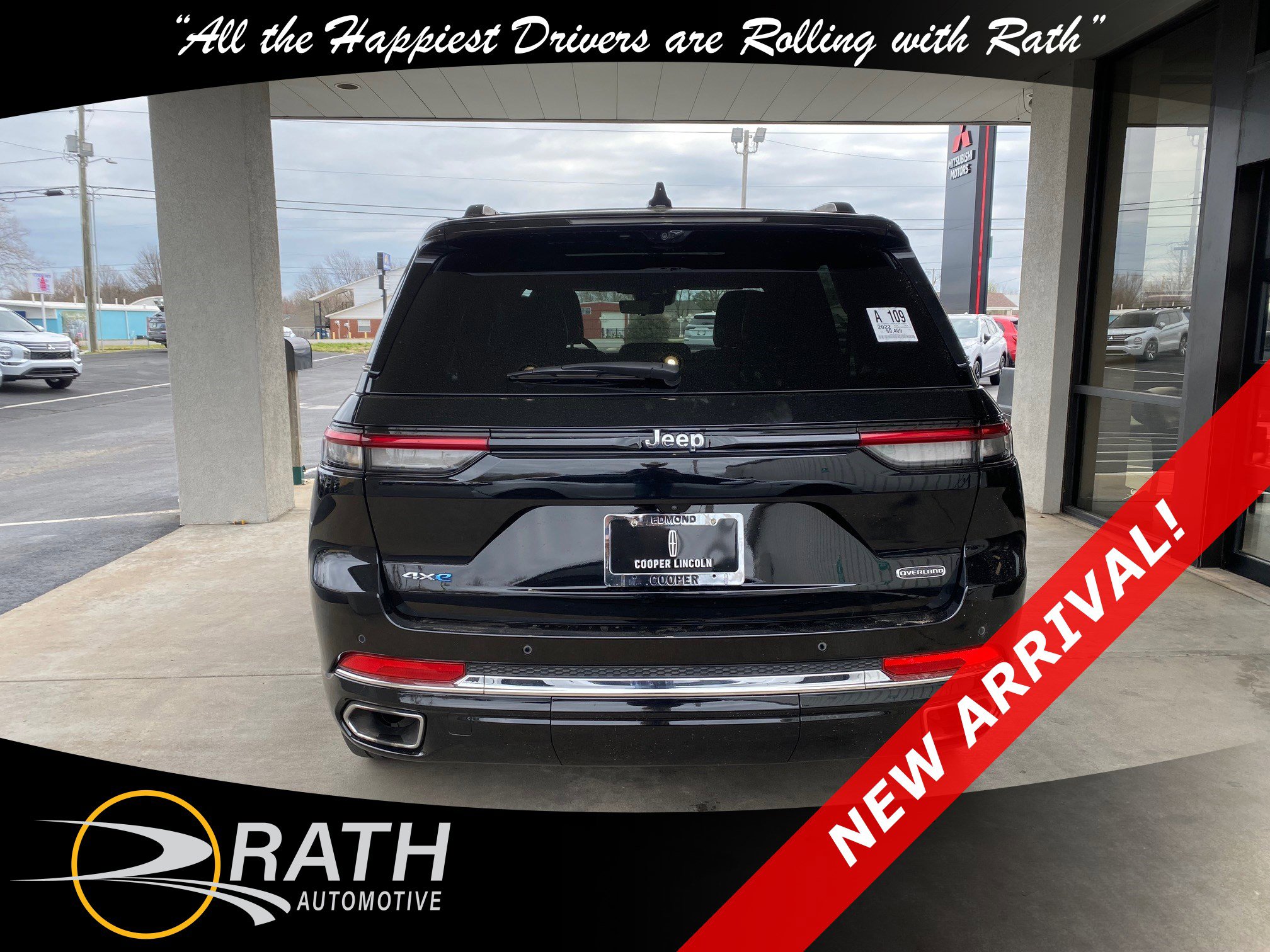 Used 2022 Jeep Grand Cherokee Overland w/ Luxury Tech Group IV image 7