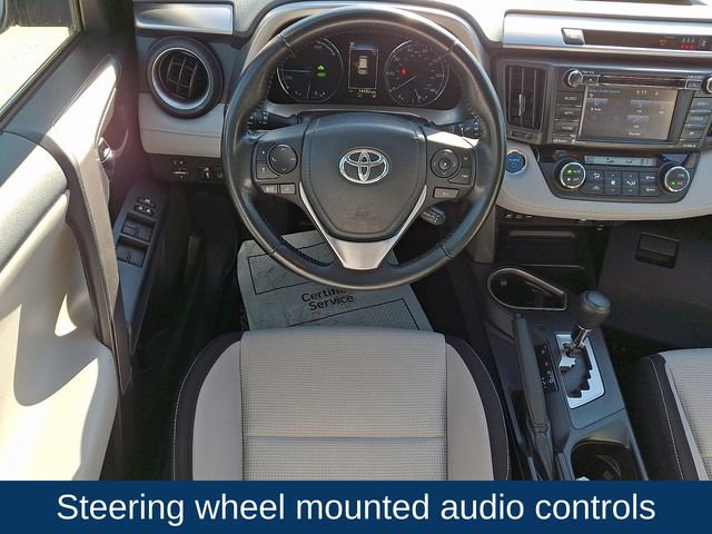 Used 2017 Toyota RAV4 XLE image 3