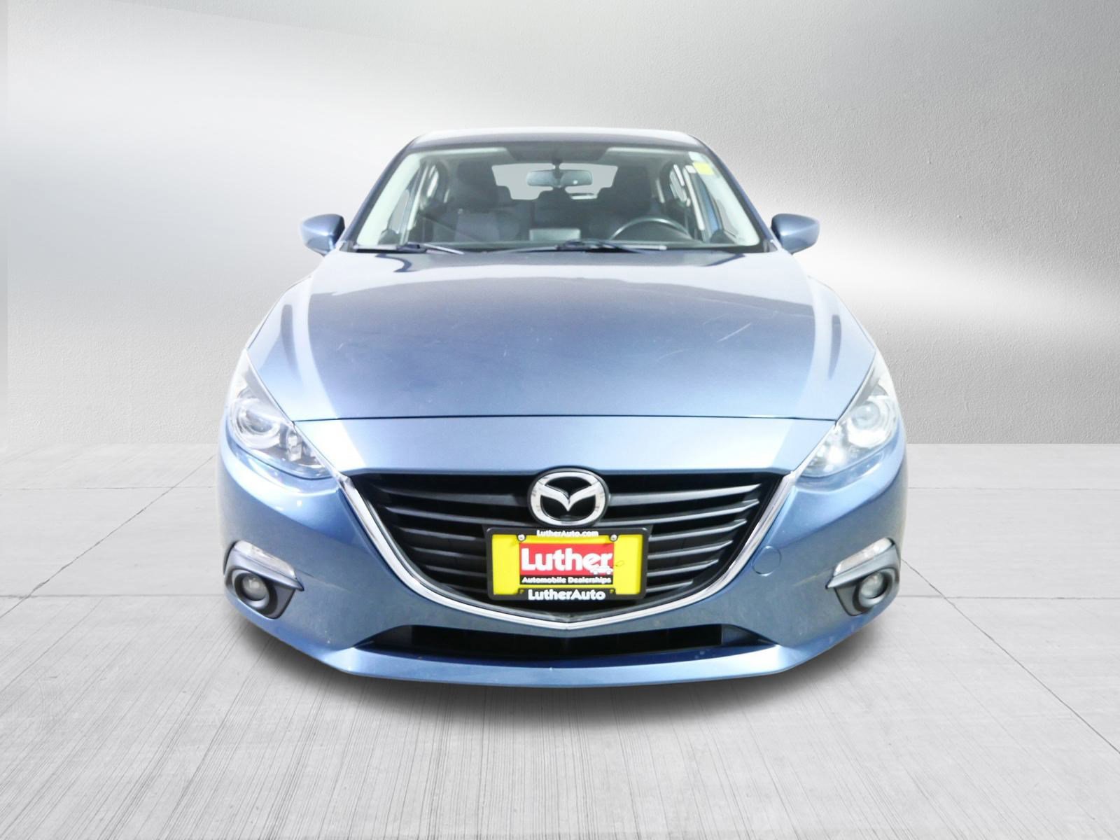 Used 2015 MAZDA MAZDA3 i Touring w/ Technology Package image 2