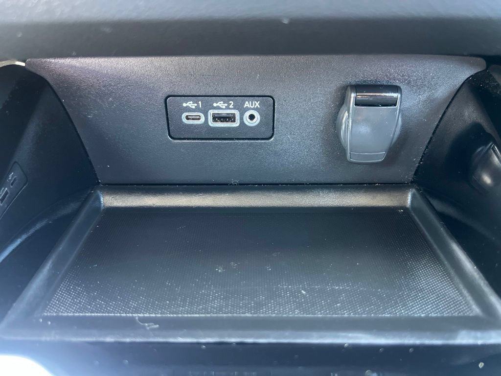 Used 2025 Nissan Altima 2.5 SR FWD image 64
