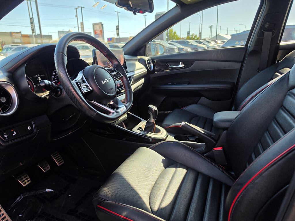 Certified 2023 Kia Forte GT FWD image 9