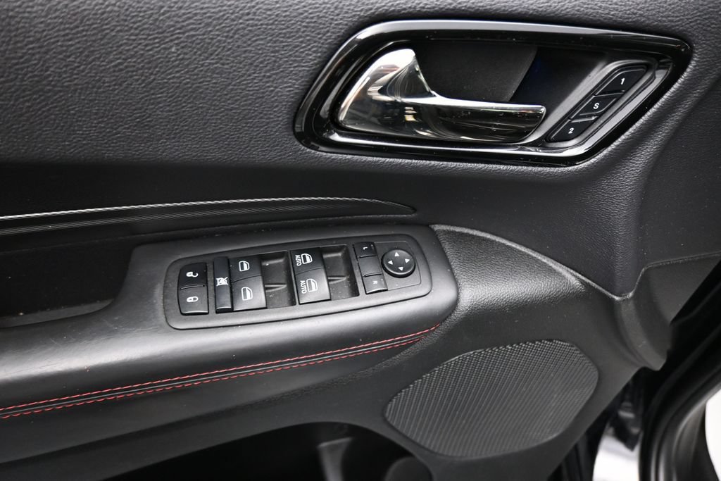Used 2023 Dodge Durango R/T AWD/4WD image 11