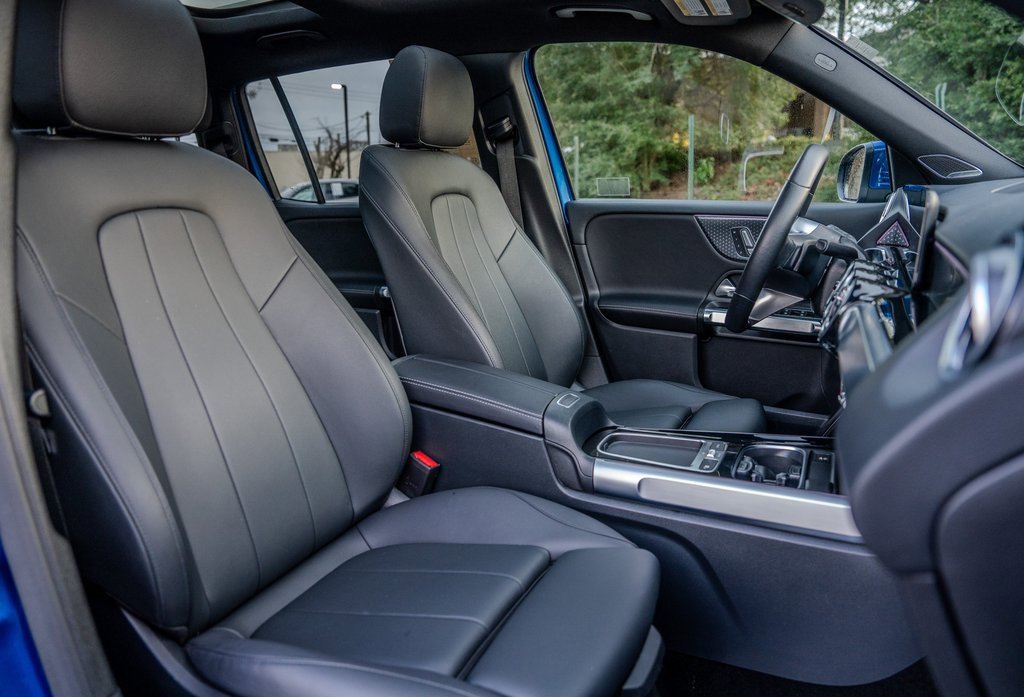 Used 2024 Mercedes-Benz GLB 250 4MATIC image 22