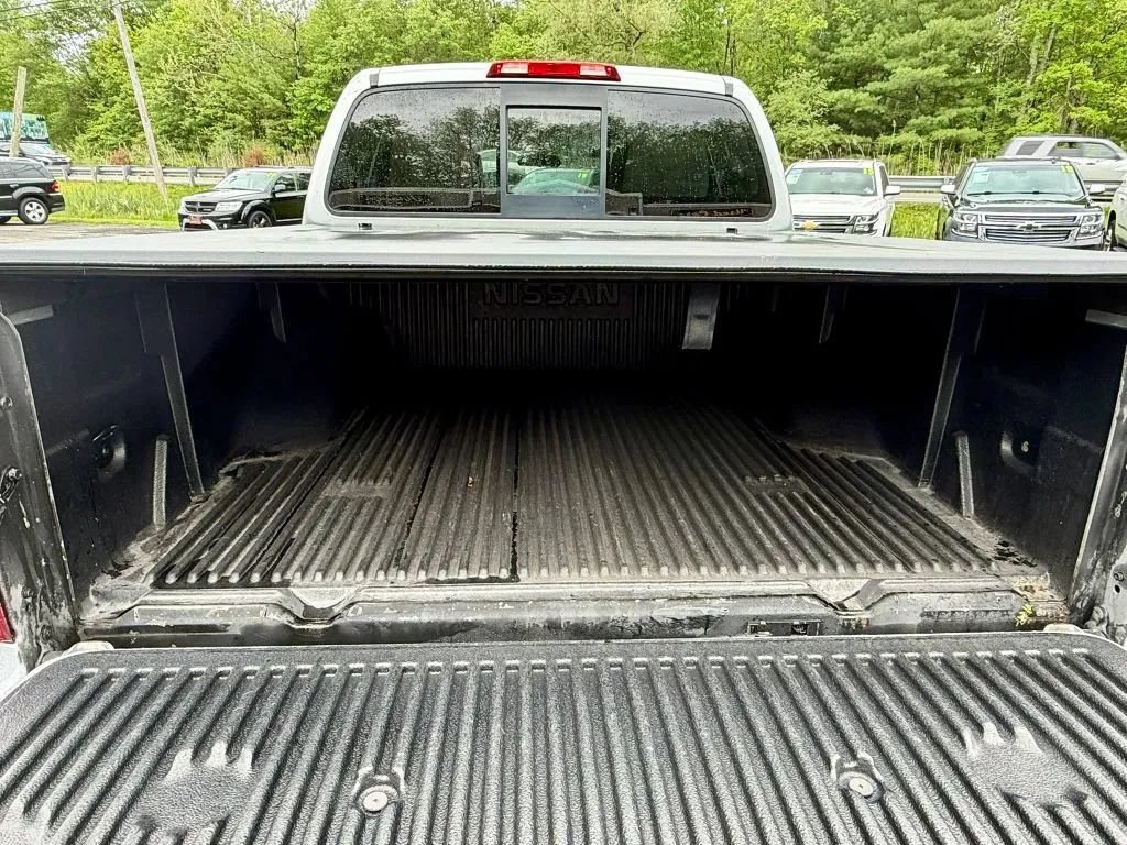 Used 2018 Nissan Frontier SV AWD/4WD image 14