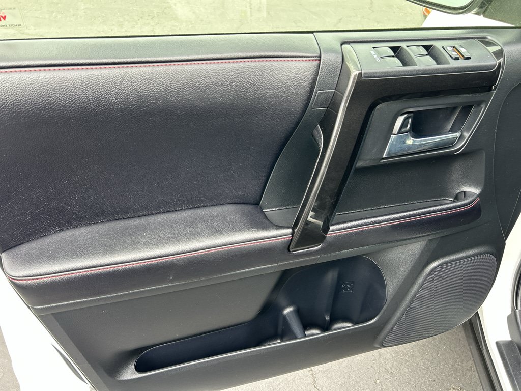 Used 2016 Toyota 4Runner Trail AWD/4WD image 13