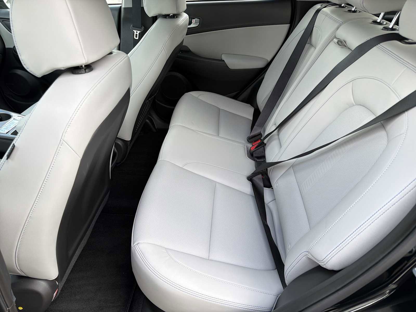 Certified 2023 Hyundai Kona Limited image 15