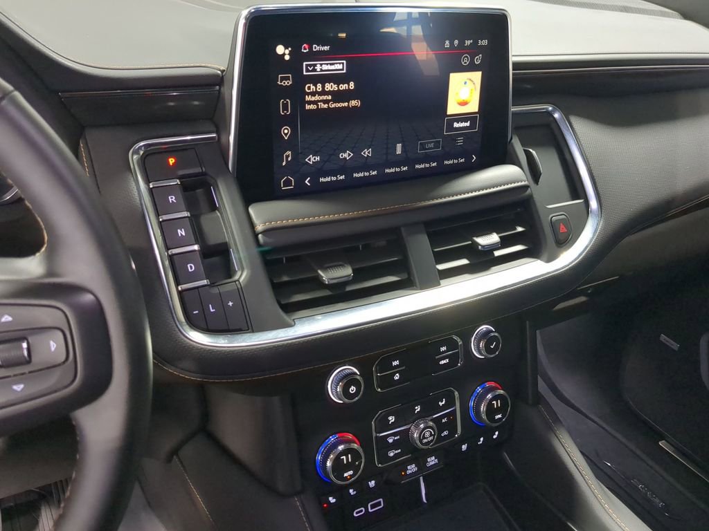 Used 2024 GMC Yukon XL AT4 image 33