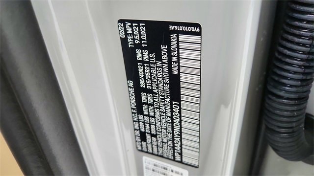 Used 2022 Porsche Cayenne image 60