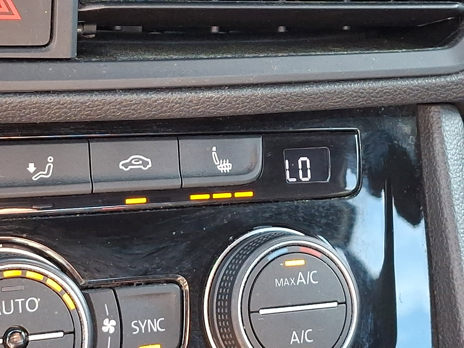 Used 2019 Volkswagen Jetta GLI FWD image 24