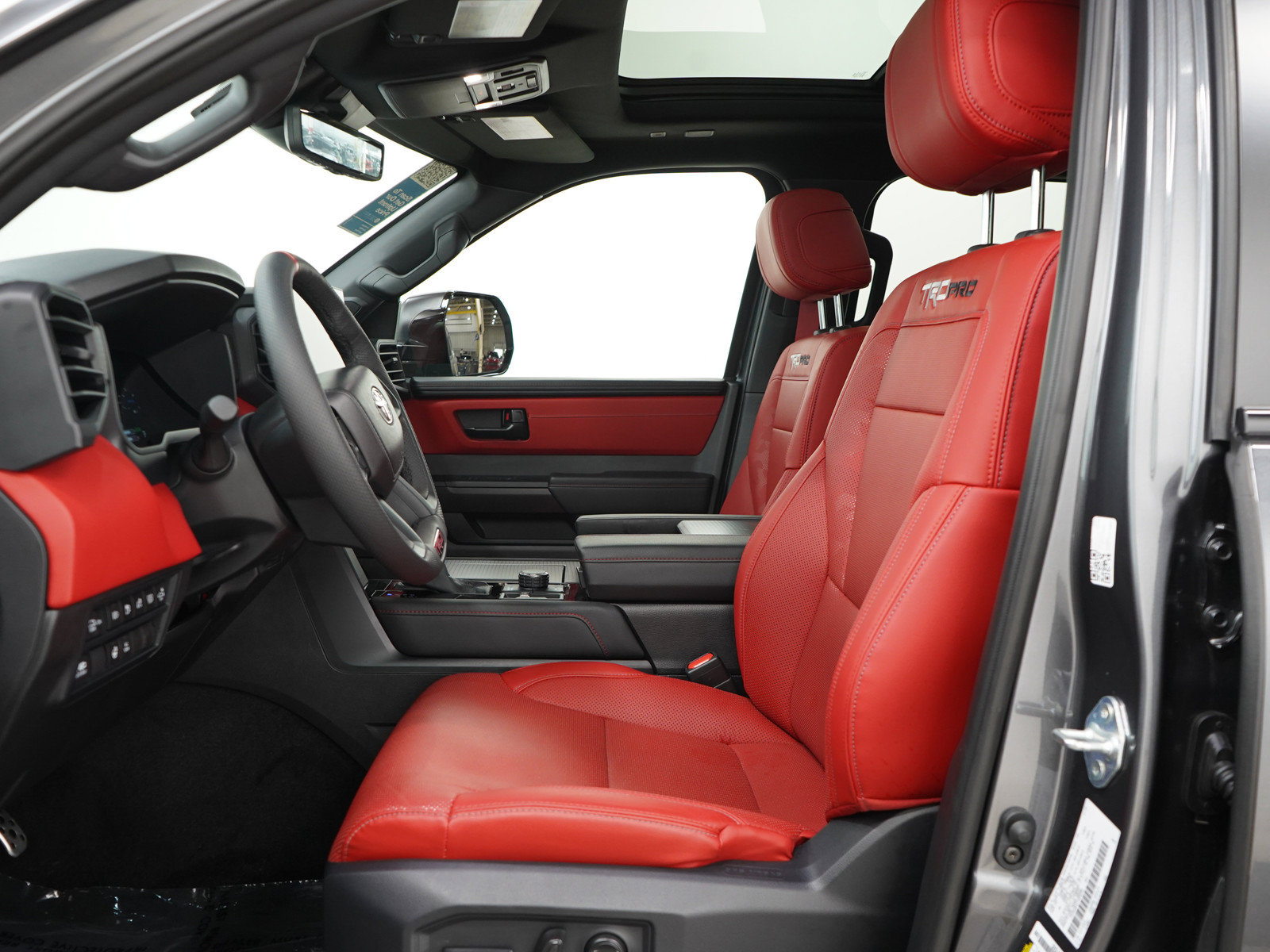 Used 2026 Toyota Sequoia TRD Pro AWD/4WD image 28