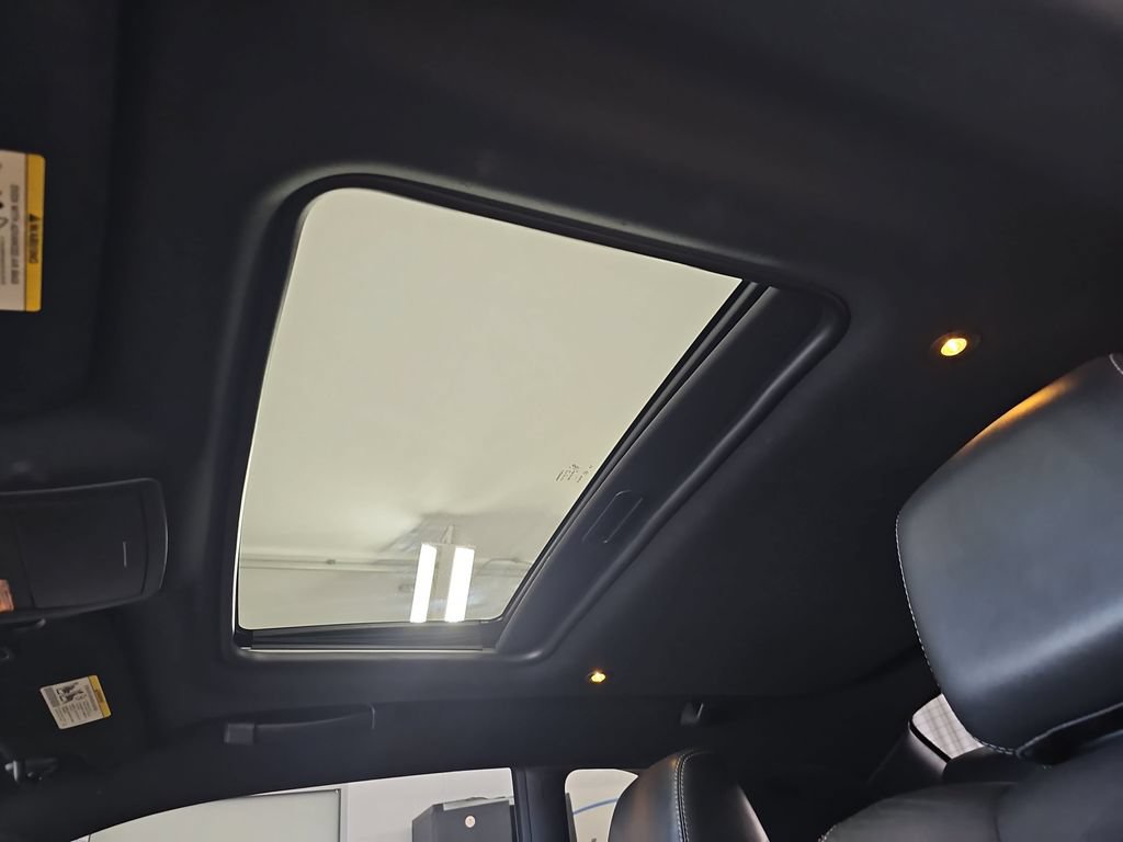 Used 2012 Dodge Challenger SRT8 w/ Premium Sound Group RWD image 30