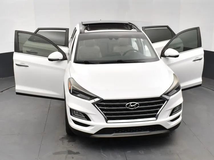 Used 2019 Hyundai Tucson Ultimate w/ Cargo Package image 10