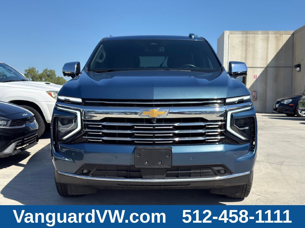 Used 2025 Chevrolet Tahoe Premier RWD image 2