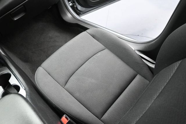 Used 2024 Chevrolet Malibu LT FWD image 12