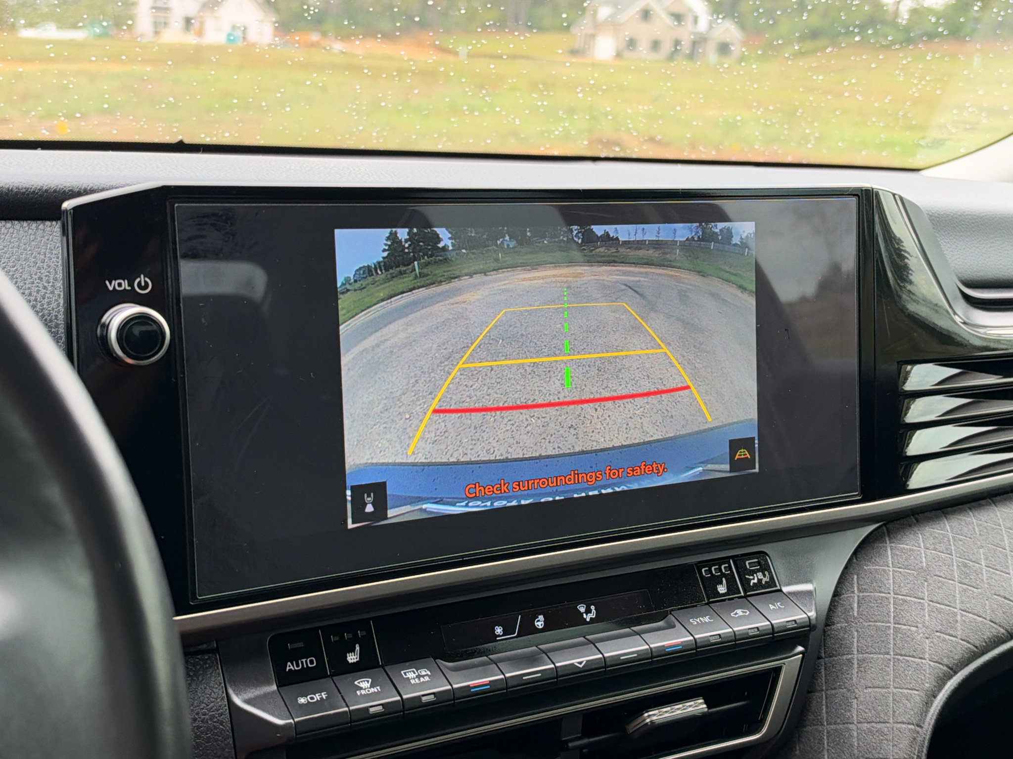 Used 2025 Toyota Camry XLE FWD image 22