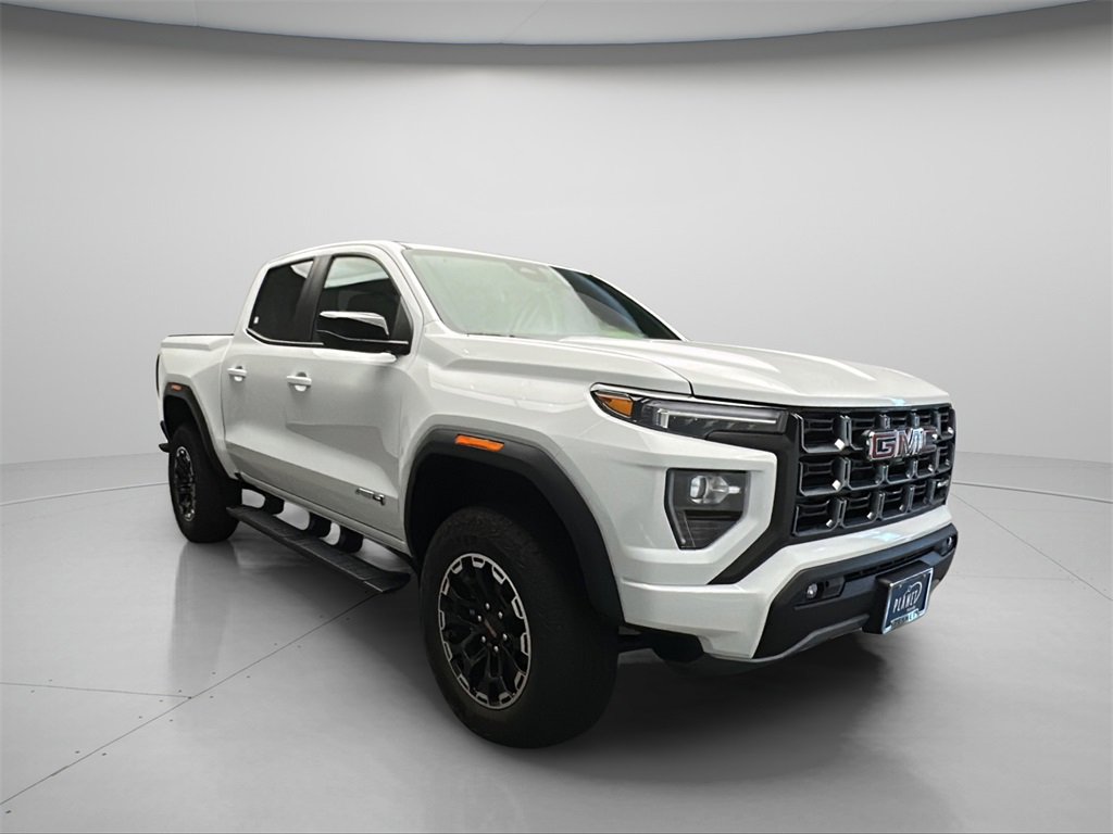 Used 2026 GMC Canyon AT4
