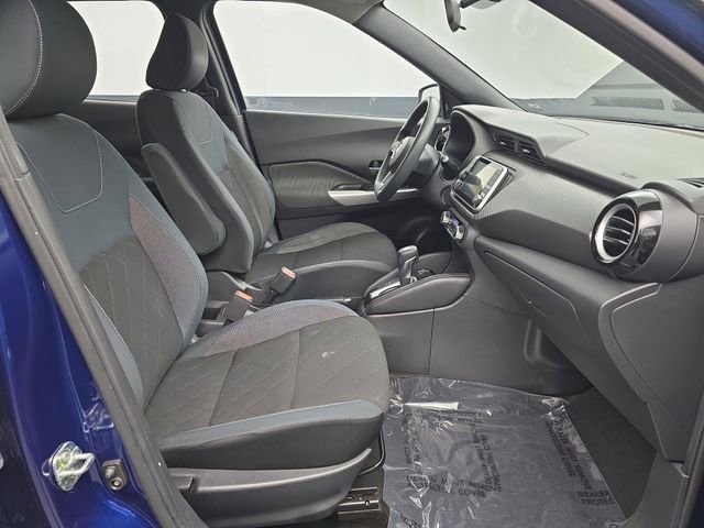 Used 2019 Nissan Kicks SV FWD image 39