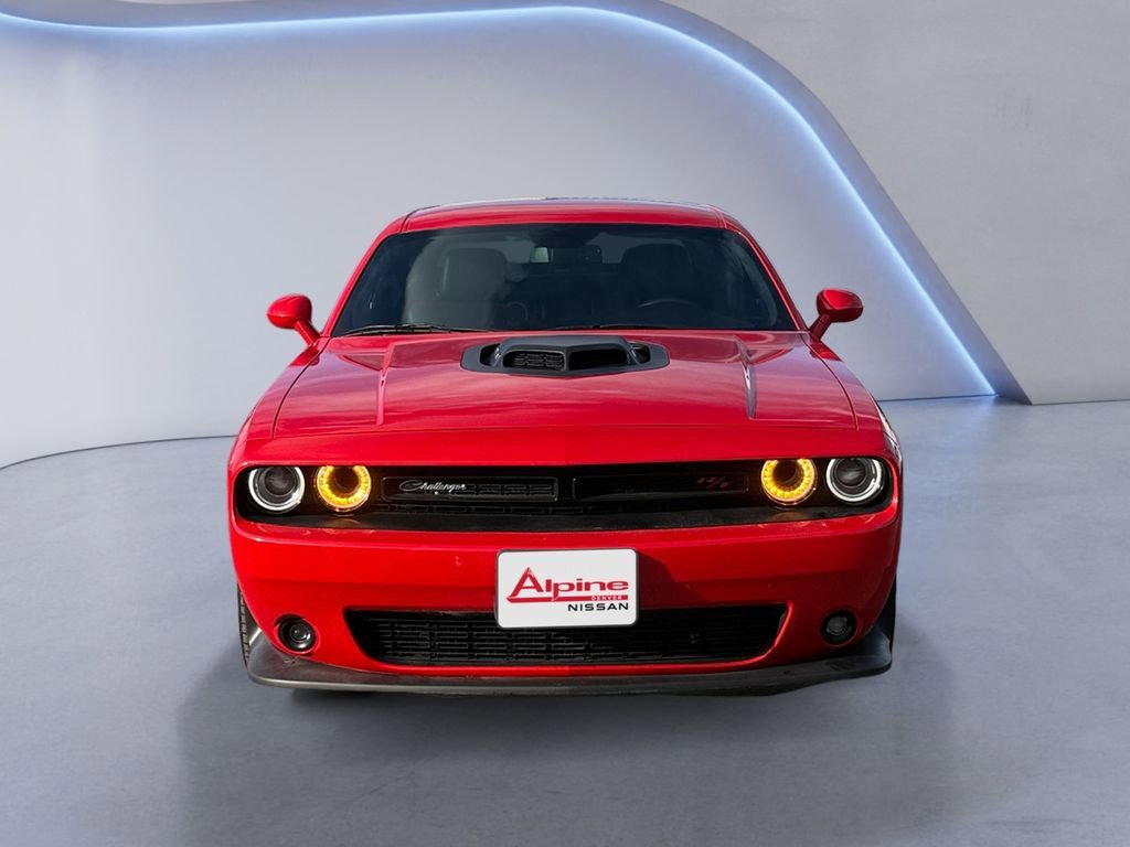 Used 2022 Dodge Challenger R/T w/ Plus Package image 8