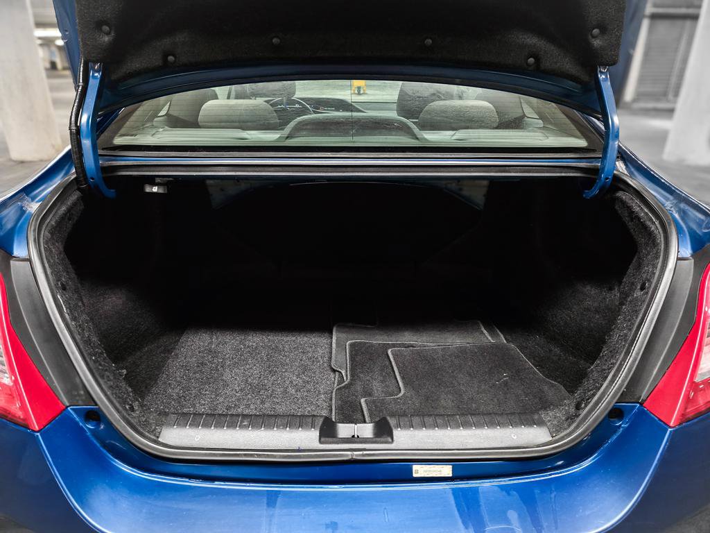 Used 2013 Honda Civic LX image 8